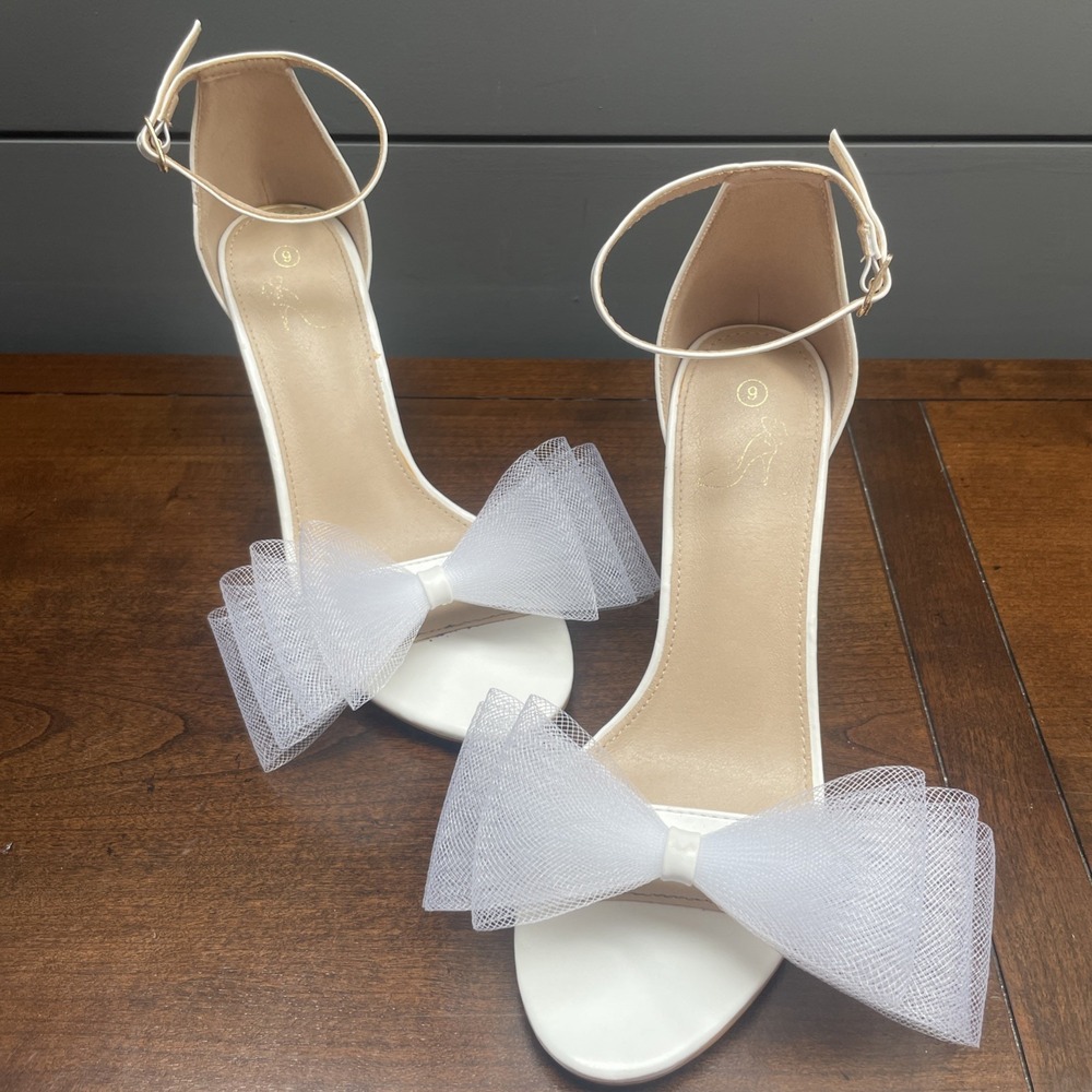 Peep Toe White Bow (clips) Heels 9 Ankle Strap Wedding Prom Sorority Dance